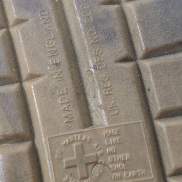 Dr. Martens Women's Size 7 Leather Brown Chunky Slide Mules Rare Unisex - Picture 10 of 16